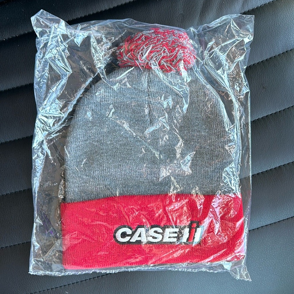 NWT CASE IH beanie